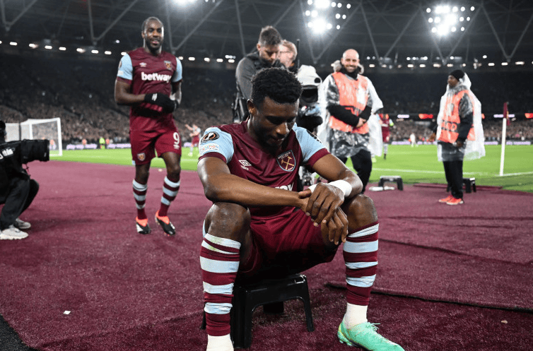 恭喜国足！恭喜伊万！18岁小将王钰栋展望“留洋”，未来或超越武磊